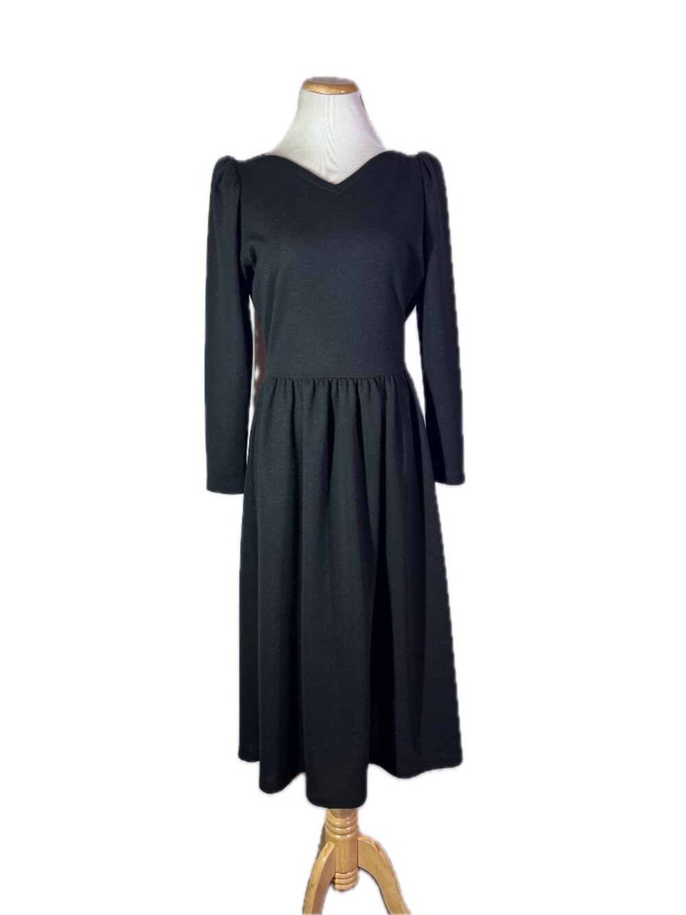 Vintage 1980s Sabino Size 12 Black Dress Back Zip Knit *Wear